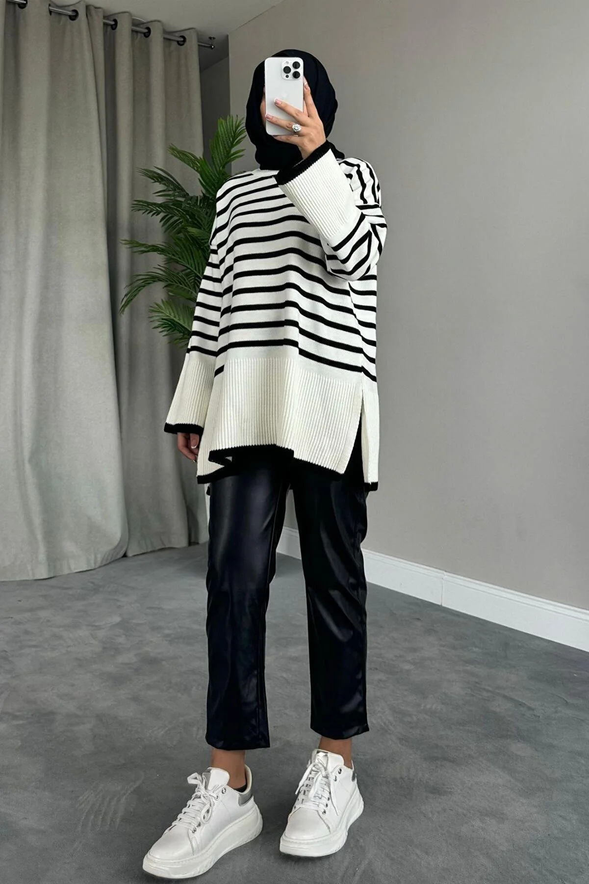 HAZA MODA ZR Striped Knit Sweater Ecru 8480